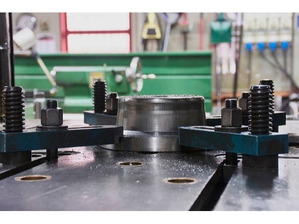 珠海鈑金加工廠家采用自動化設(shè)備有何優(yōu)勢 珠海鈑金加工廠家采用自動化設(shè)備有何優(yōu)勢